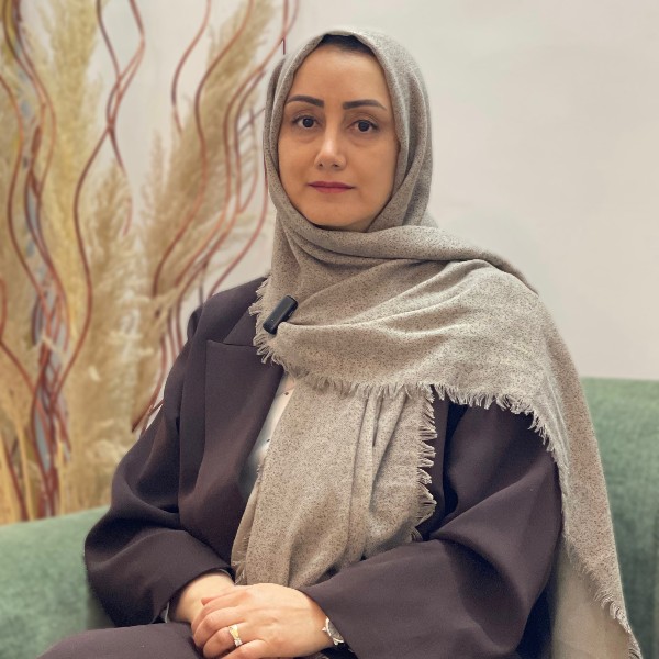 فاطمه دریاباری